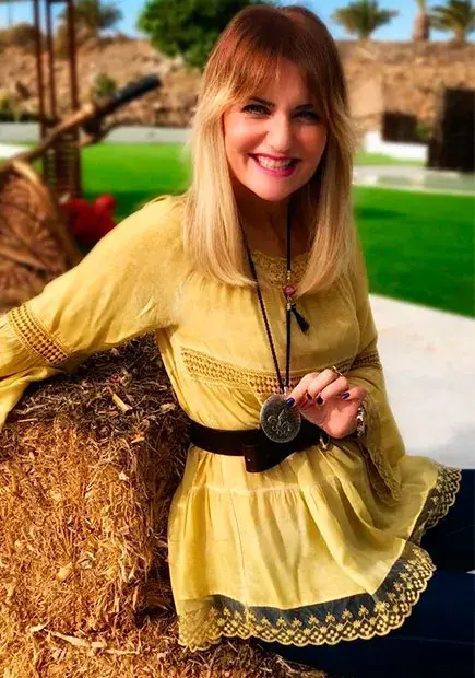 María José Cabanillas (Alina)